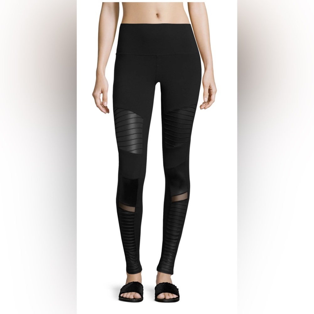 ALO Yoga Black Leggings